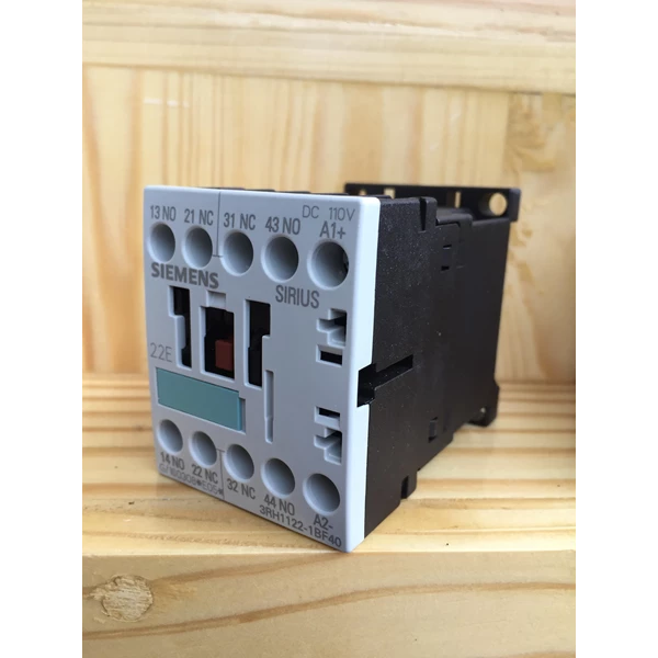 Magnetic Contactor DC SIEMENS 3RH1122-1BF40 